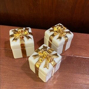 Lenox porcelain Gold and White Gift Box Accent Bundle of 3